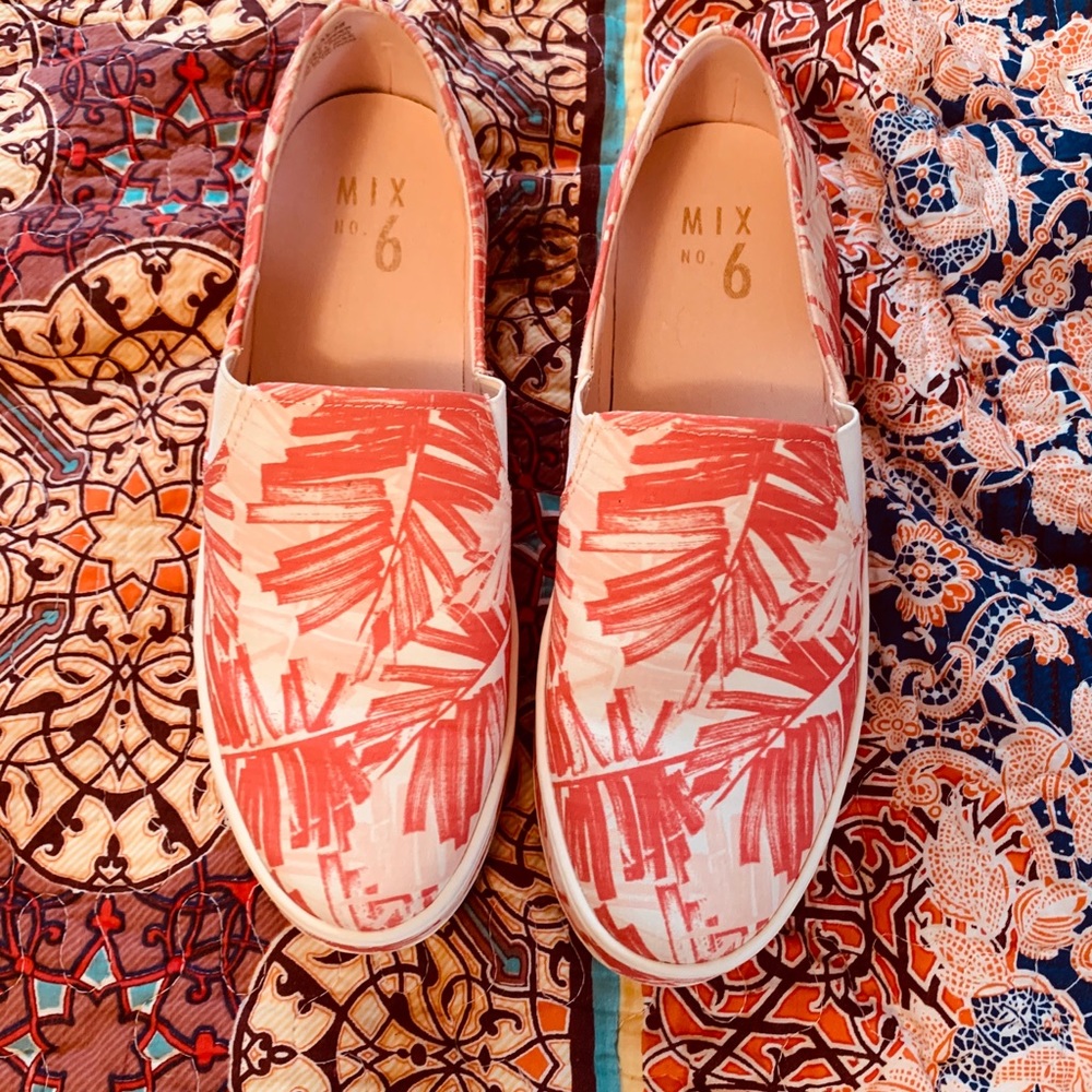 Pink Palm Loafer